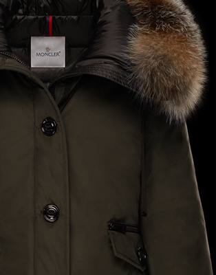 moncler női kabát eladó