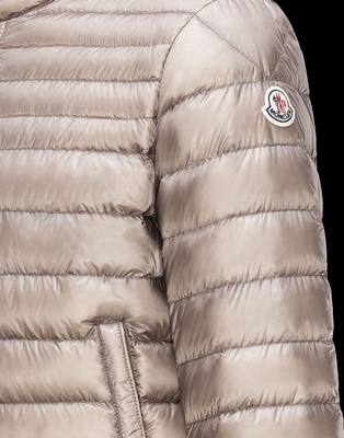 moncler télikabát