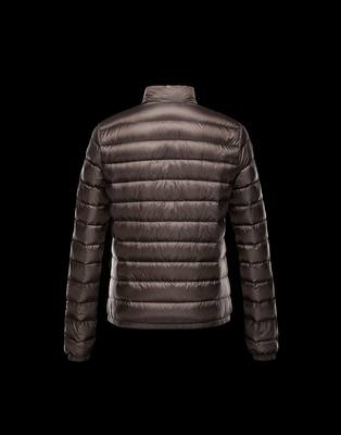 moncler kabát 2019