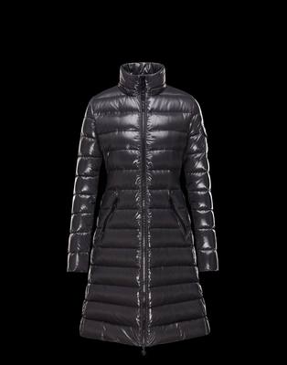 moncler kabát ár