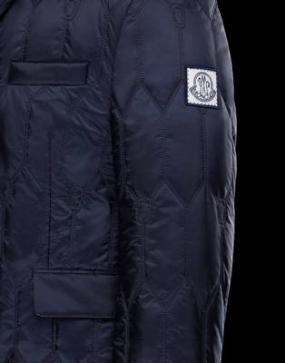 moncler női kabát eladó