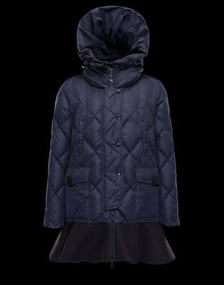 moncler kabát méretezés