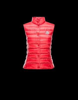 moncler bolt budapest