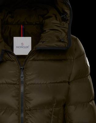 használt moncler kabát