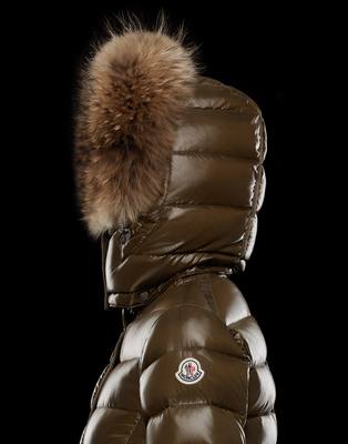 moncler budapest